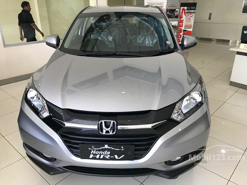 Honda HR-V 2017 E 1.5 di DKI Jakarta Automatic SUV Silver 