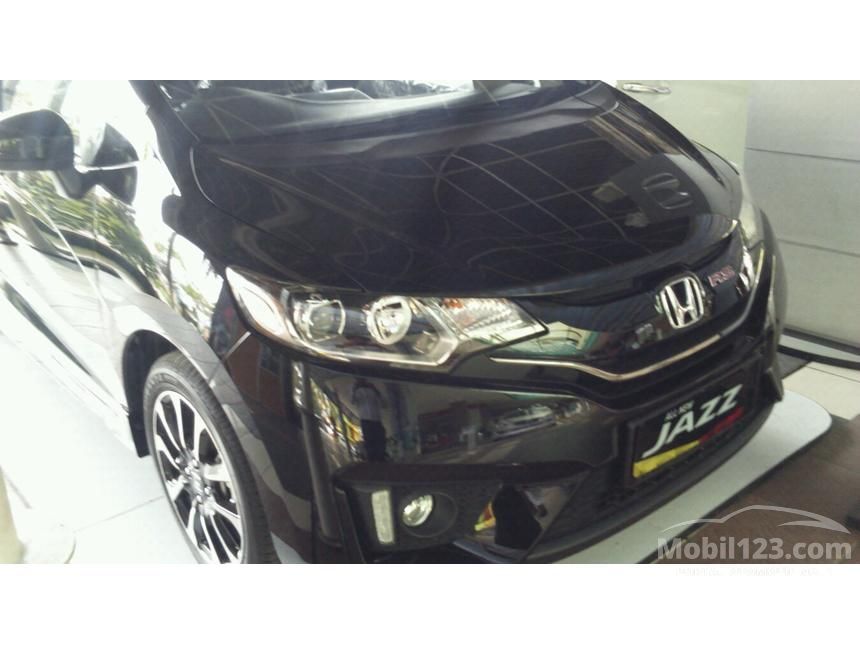 angsuran uang pinjaman dengan ringan RS Jazz 1.5 2016 Hatchback Honda Barat Manual di Jawa