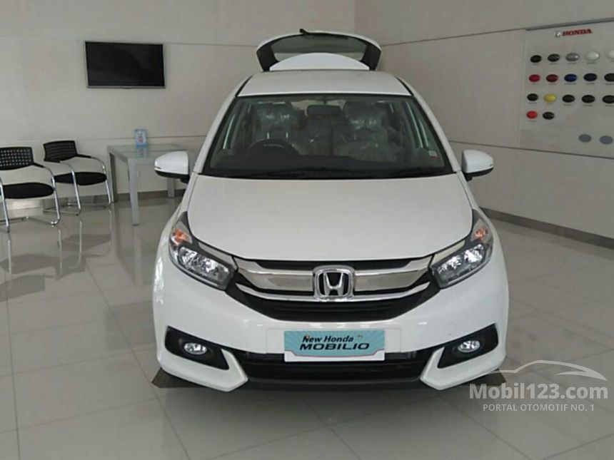 Spesifikasi Honda Mobilio  E  Mt harga honda mobilio  