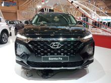 Harga Murah Hyundai Santa Fe 2,2 GLS CRDi SUV 2018, Promo Grand Santa Fe CRDi 2020 Unit Ready Stock Diskon Clearance Sale