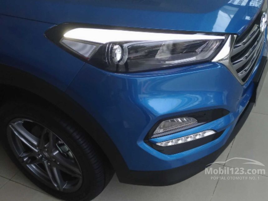 Harga Mobil  Hyundai  Tucson Bekas Baru Carmudi Indonesia 