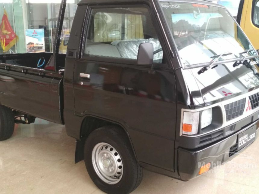 Mitsubishi Colt L300 2017 2.5 di Jawa Barat Manual Pick-up 