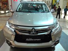 Pajero Sport DAKAR Fitur Canggih Aman Nyaman dan Bertenaga Dapatkan PROMO Disini HP O8I28II7I983 WA