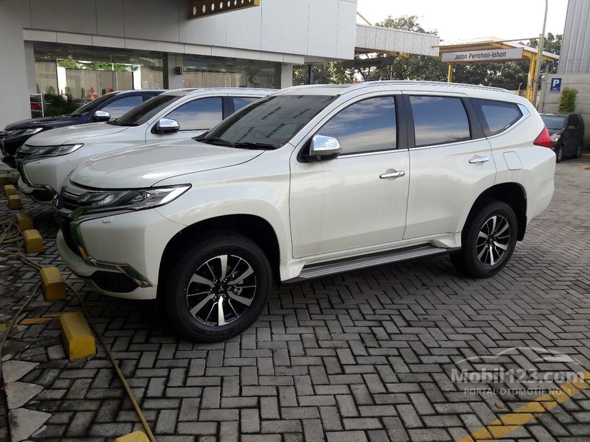 Jual Mobil  Mitsubishi Pajero  Sport  2019 Dakar  2 4 di DKI 