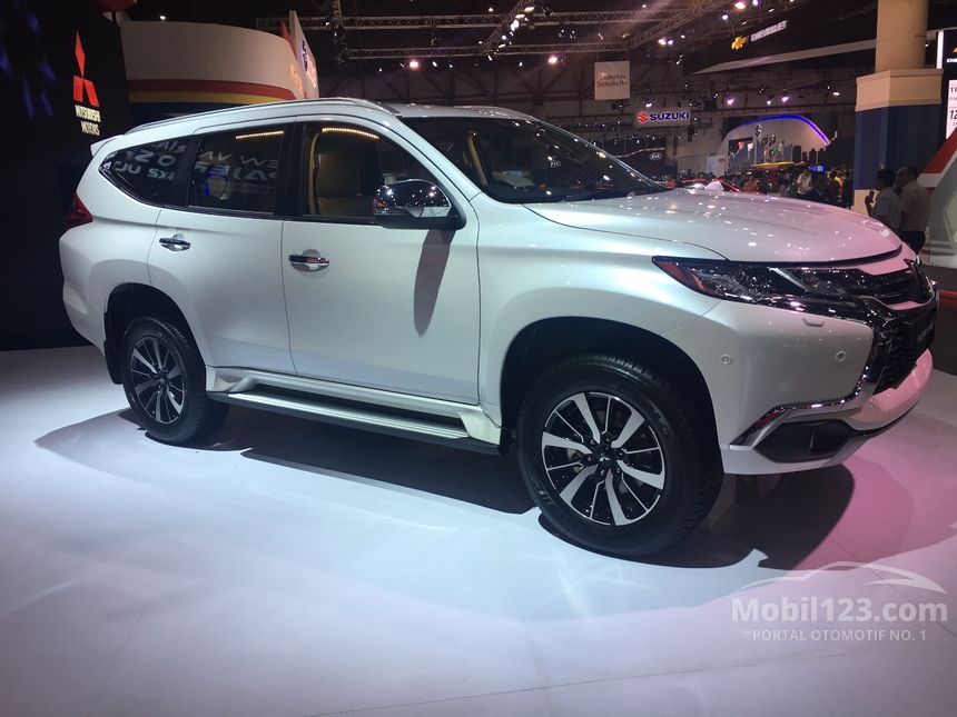 Jual Mobil  Mitsubishi  Pajero Sport  2019 Dakar Ultimate 2 4 