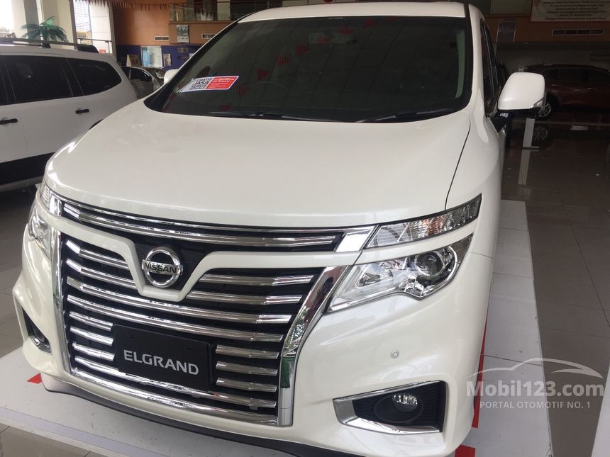 Jual Mobil Nissan Elgrand 2016 Highway Star 2.5 di DKI 