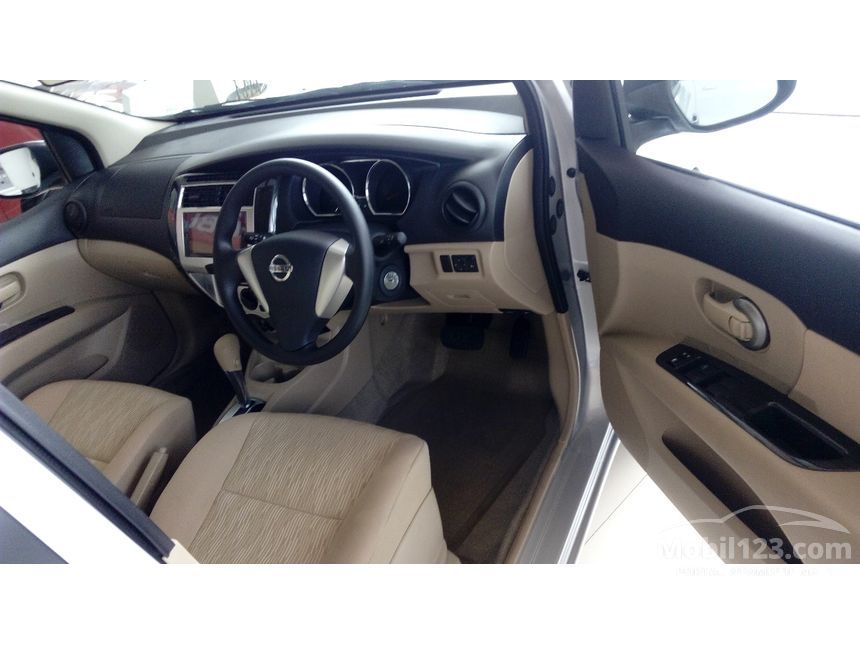 Jual Mobil Nissan Grand Livina 2017 SV 1.5 di DKI Jakarta Jual Mobil Nissan Grand Livina 2017 SV 1.5 di DKI Jakarta