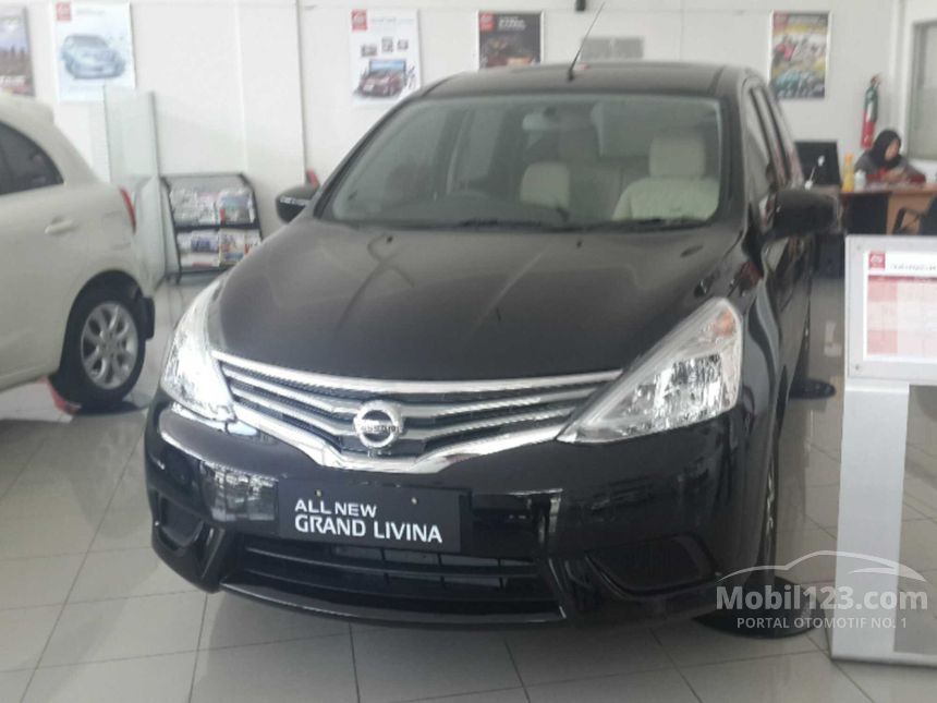 Jual Mobil Nissan Grand Livina 2017 SV 1.5 di DKI Jakarta 