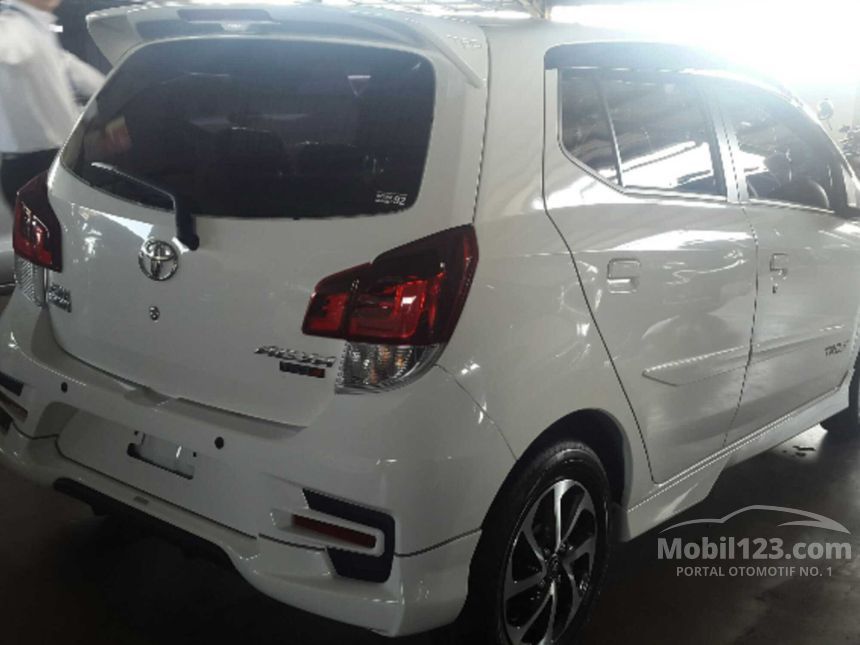 Toyota Agya 2017 1.2 1.2 di Jawa Barat Automatic Hatchback Putih Rp 