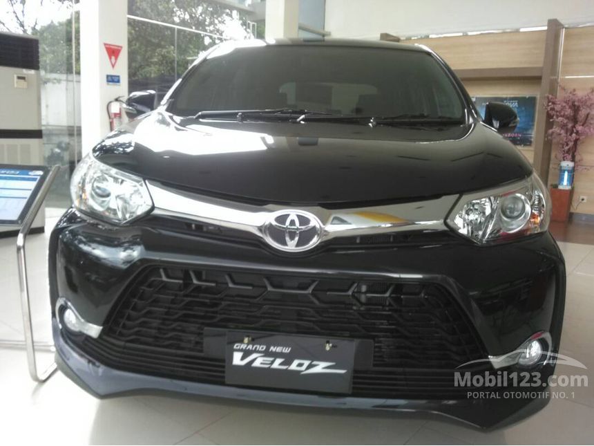 avanza cicilan 2017 ringan Manual Jawa di Barat Veloz MPV Toyota 2017 1.5 Avanza