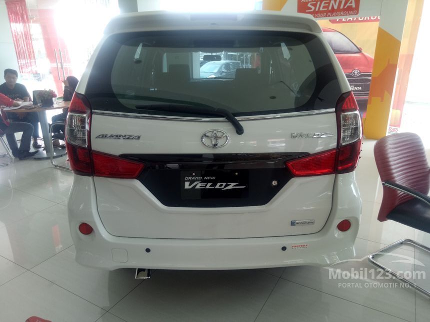 Jual Mobil Toyota Avanza 2017 Veloz 1.3 di Banten Manual 