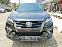 2020 Toyota Fortuner 2.4 TRD SUV