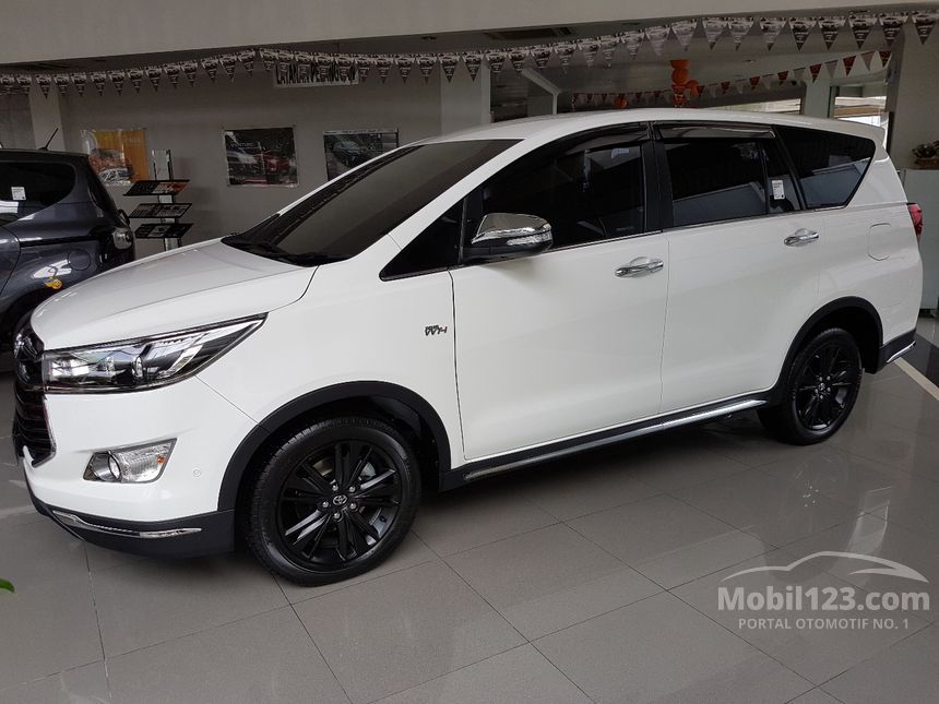 Jual Mobil  Toyota Innova  Venturer  2021  2 0 di DKI Jakarta 