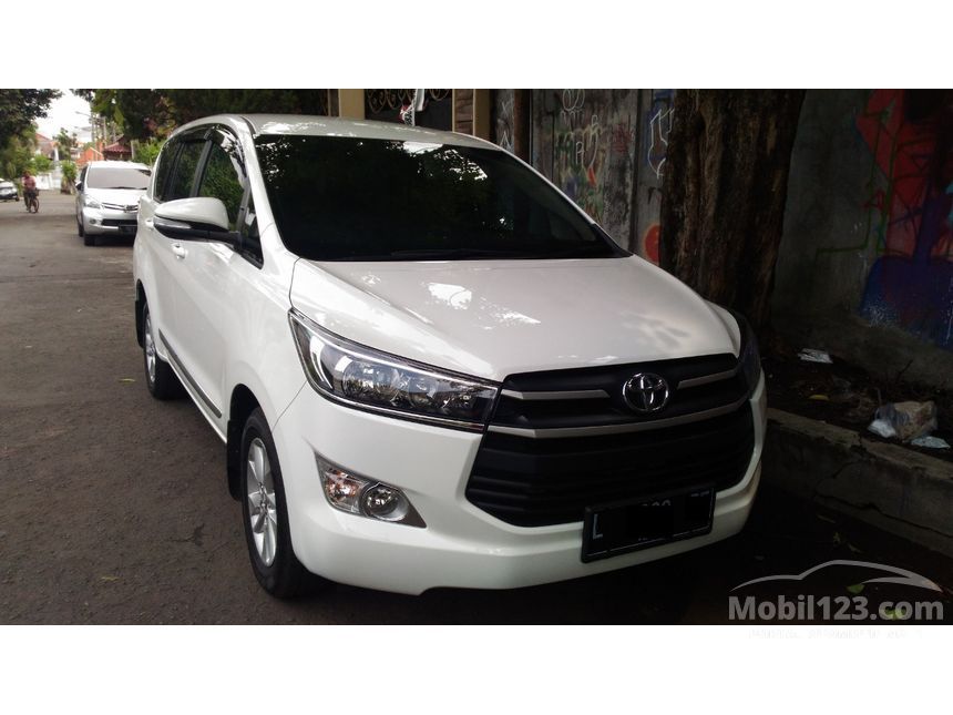 Jual Mobil Toyota Kijang Innova 2017 G 2.4 di Jawa Timur 