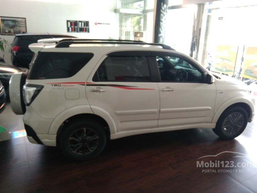 Jual Mobil  Toyota  Rush  2019 TRD Sportivo Ultimo 1 5 di 