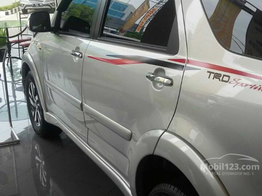 jual mobil toyota 2017 trd sportivo ultimo 1 5 di dki jakarta manual suv silver rp 330 550 jual mobil toyota 2017 trd sportivo ultimo 1 5 di dki jakarta manual suv silver rp 330 550