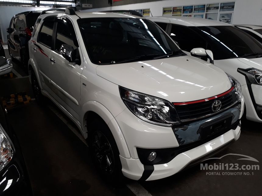 Jual Mobil Toyota Rush 2017 TRD Sportivo Ultimo 1.5 di 