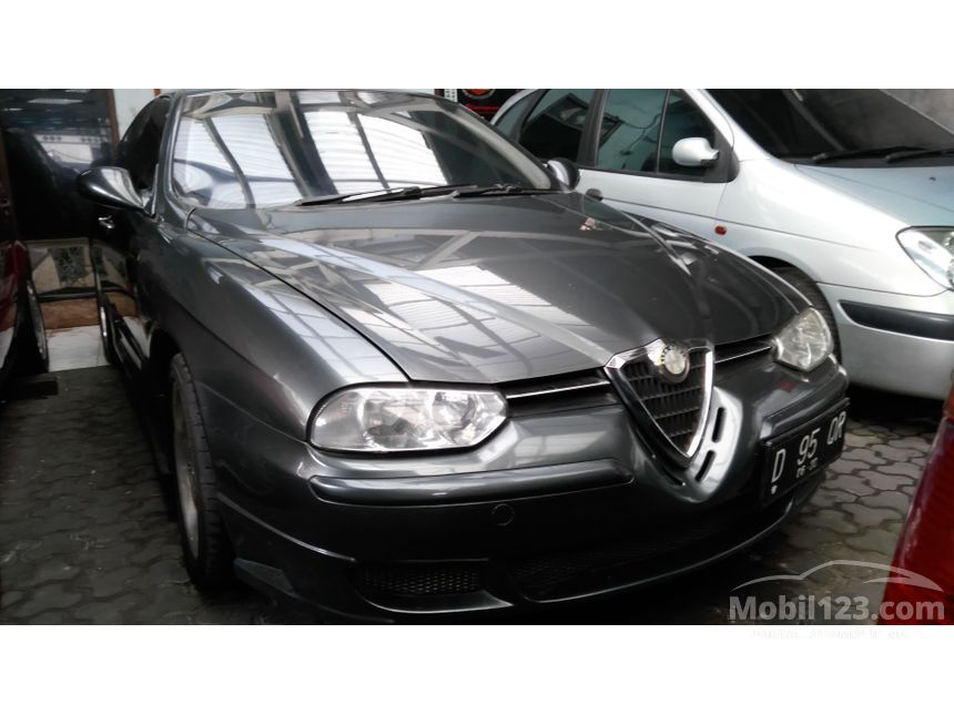 Jual Mobil  Alfa  Romeo  156 2000 2 5 di Jawa Barat Automatic 