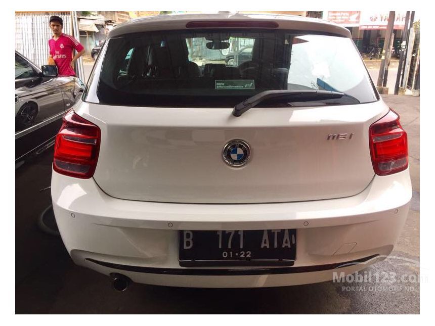 Jual Mobil  BMW  116i 2011 Sport  1 6 di DKI Jakarta 