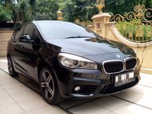 BMW 218i Active Tourer 2015 hitam