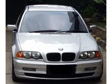 2000 BMW 318i 1.8 1.8 Sedan
