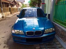 2000 BMW 318i 1.8 1.8 Sedan