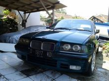 1992 BMW 318i 1.8 1.8 Automatic Sedan