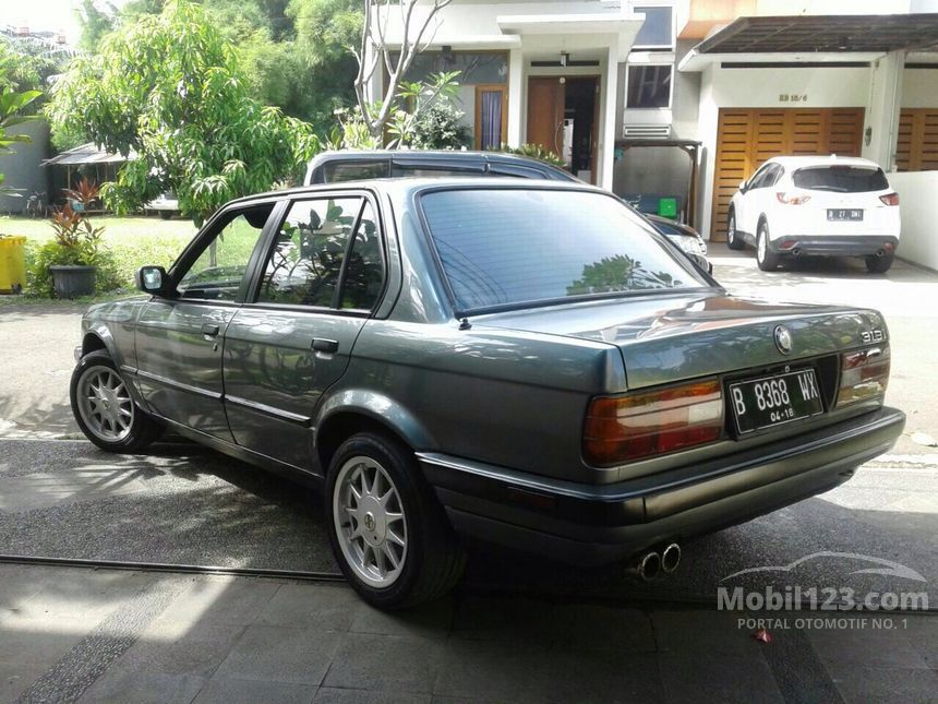 Jual Mobil  BMW  318i 1990  1 8 Manual 1 8 di DKI Jakarta 