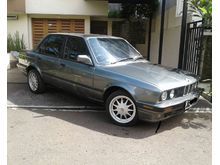 1990 BMW 318i 1.8 1.8 Manual Sedan