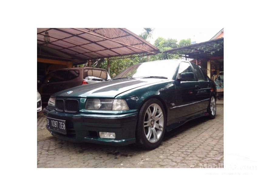 Jual Mobil  BMW  318i 1992  1 8 Manual 1 8 di DKI Jakarta 