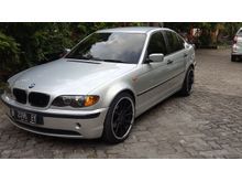 2003 BMW 318i 2.0 2.0 Automatic Sedan