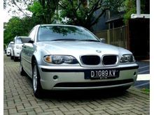 2003 BMW 318i 2.0 2.0 Automatic Sedan