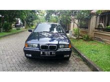 1997 BMW 318i 1.8 E36 1.8 Manual Sedan