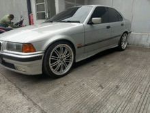 1997 BMW 318i 1.8 E36 1.8 Manual Sedan