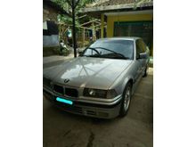 1996 BMW 318i 1.8 E36 1.8 Manual Sedan