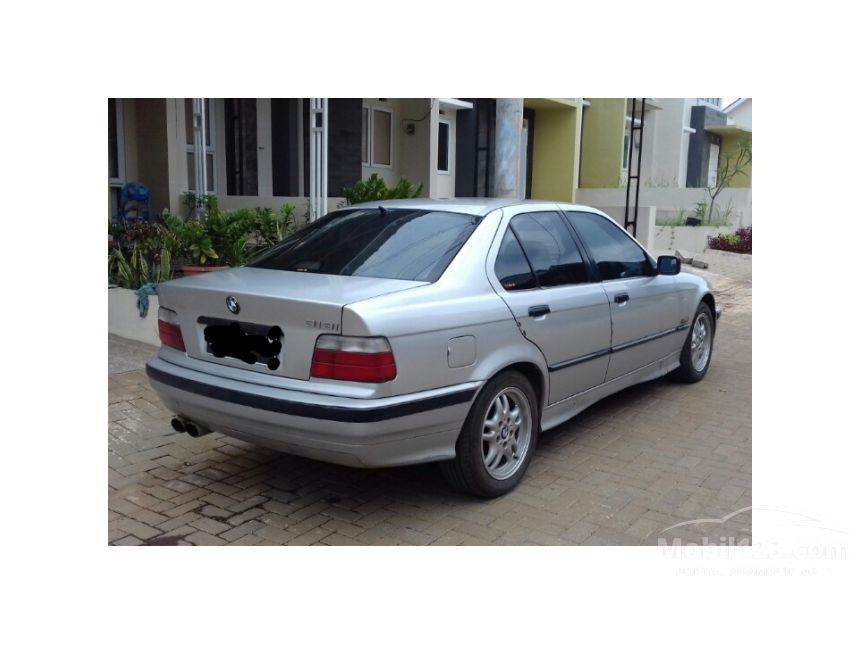 Jual Mobil  BMW  318i 1996  E36 1 8 Manual 1 8 di Jawa Barat 