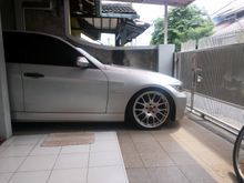 2005 BMW 320i 2.0 Sedan