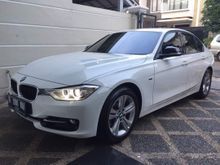 2015 BMW 320i 2.0 Sport Sedan
