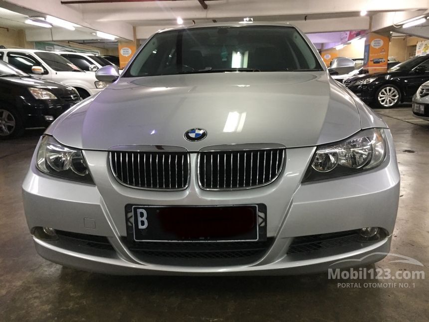 Jual Mobil  BMW  325i 2005  2 5 di DKI Jakarta Automatic 