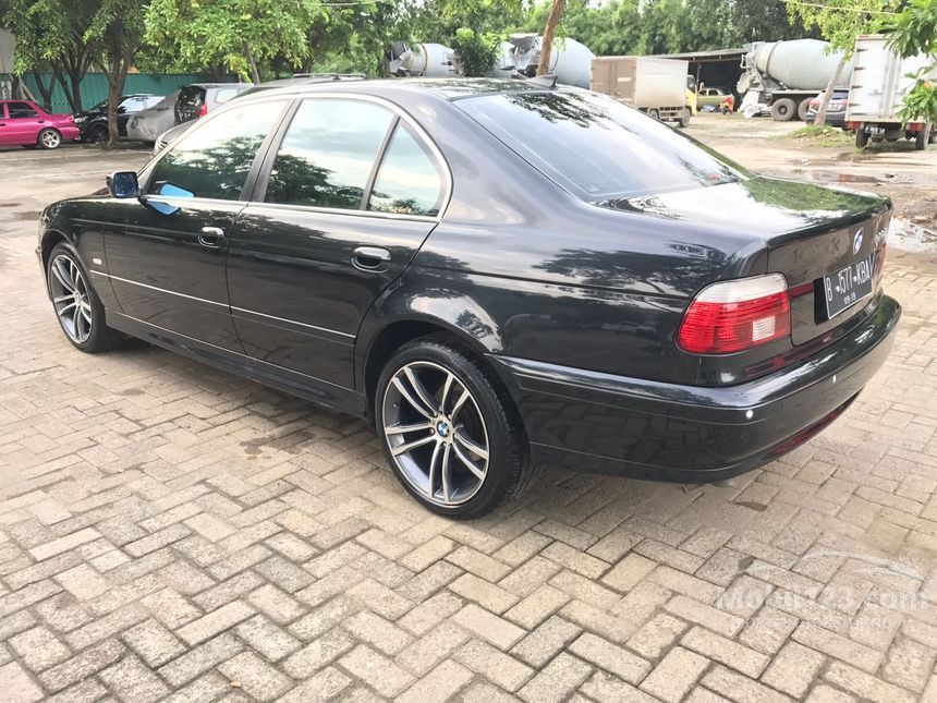 BMW 520i 2004 2.2 di DKI Jakarta Automatic Sedan Hitam Rp 