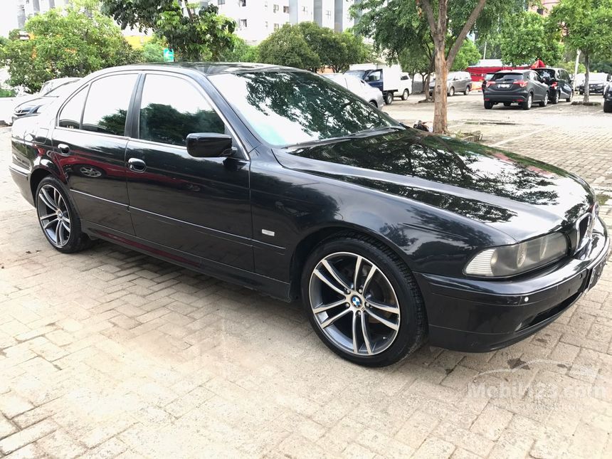 BMW 520i 2004 2.2 di DKI Jakarta Automatic Sedan Hitam Rp 