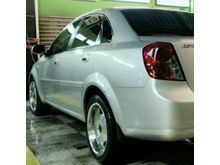 2004 Chevrolet Optra 1.8 LT Sedan