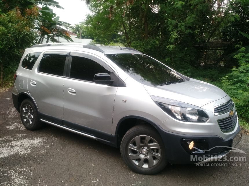 Jual Mobil Chevrolet Spin 2015 ACTIV 1.5 di DKI Jakarta 