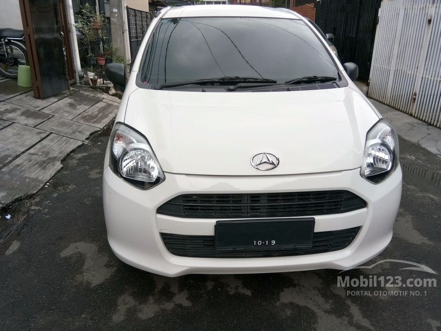 Jual Mobil  Daihatsu  Ayla  2014 D 1 0 di DKI  Jakarta  Manual 