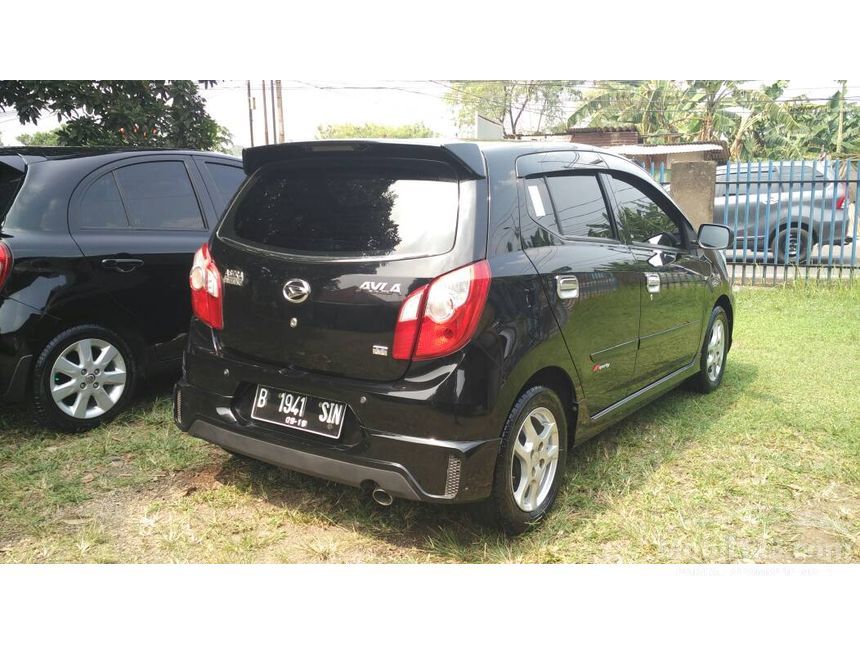 Jual Mobil Daihatsu Ayla 2014 M Sporty 1.0 di Banten 