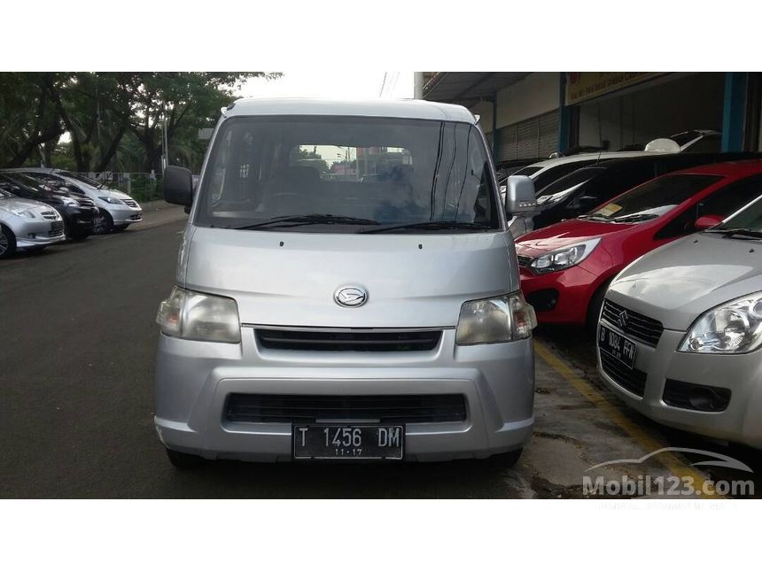 Jual Mobil  Daihatsu Gran  Max  2012 D 1 5 di Jawa  Barat  