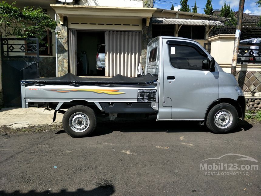  Daihatsu  Gran  Max  Pick Up  2014 1 5 di Jawa Timur Manual 