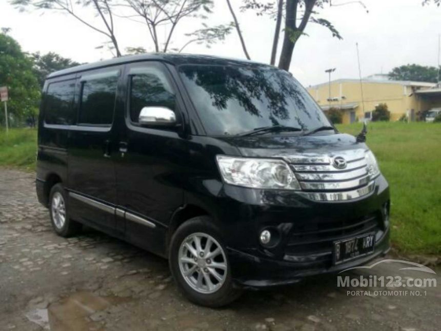 Daihatsu Luxio 2015 X 1.5 di Jawa Barat Automatic MPV Daihatsu Luxio 2015 X 1.5 di Jawa Barat Automatic MPV