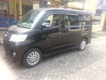 2009 Daihatsu Luxio 1.5 X MPV / MT