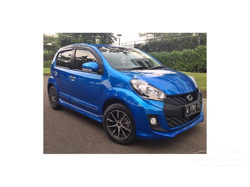 Jual Mobil Daihatsu Sirion 2015 D FMC DELUXE 1.3 di DKI 